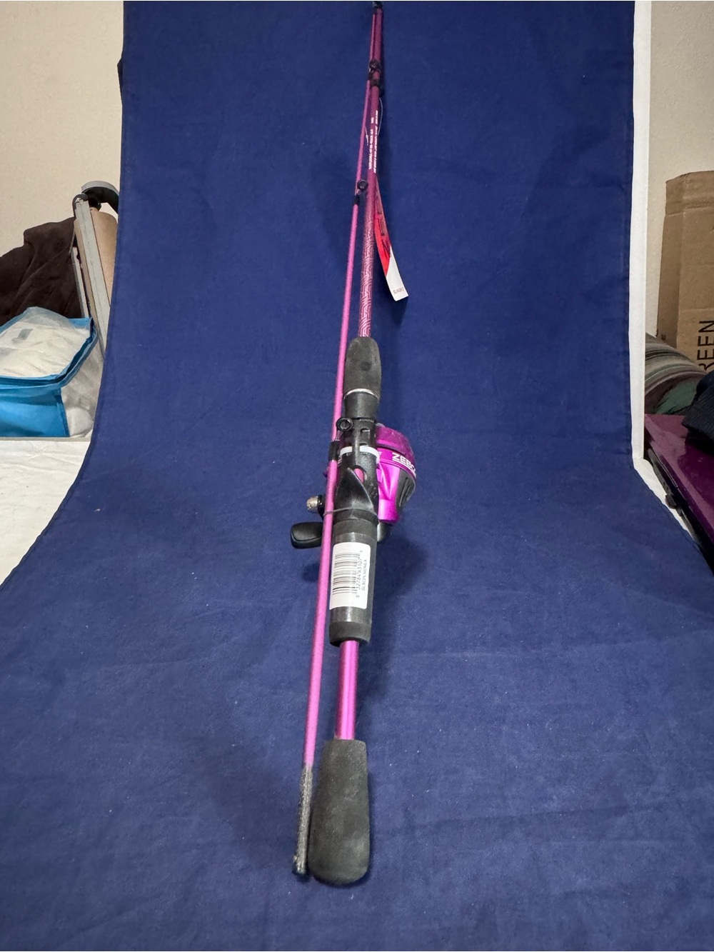 Zebco Slingshot SLSCPL562MLA Casting rod & reel 6-10lb Medium Light NWT
